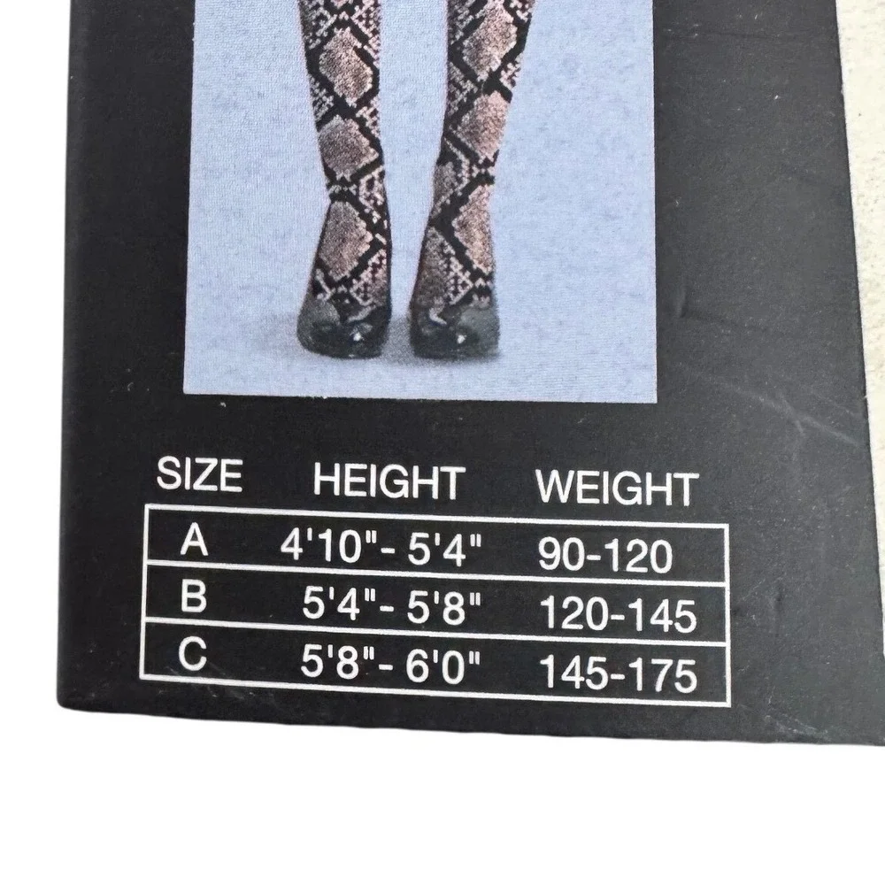 Hot Sox Dream Collection Black Patterned Fishnet Tights Size A Goth Punk Y2K NWT
